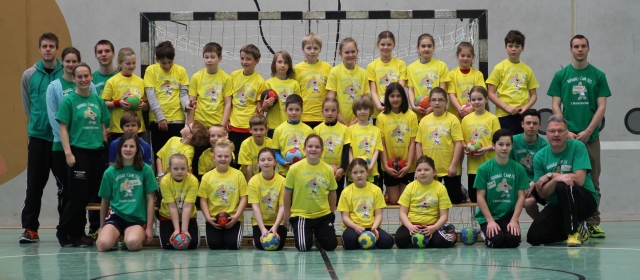 Handball-Camper_2015_Gruppenbild.jpg Handball-Camper_2015_Gruppenbild.jpg
